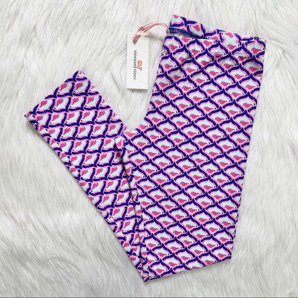 Vineyard Vines Other - SOLD-NWT Vineyard Vines Whale Print Capri Leggings